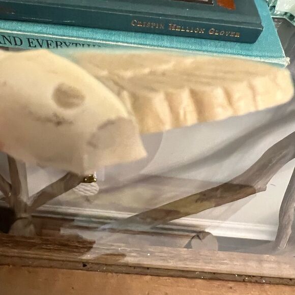 Set of three vintage Burwood MCM hummingbirds and floral hangings. - Picture 10 of 10